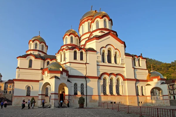 2019年10月21日 阿布哈兹新阿多斯修道院潘泰利蒙主教座堂是阿布哈兹最大的宗教建筑 — 图库照片