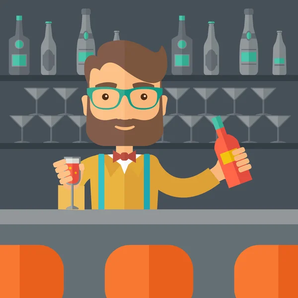 Cantinero en el bar sosteniendo una bebida . —  Fotos de Stock