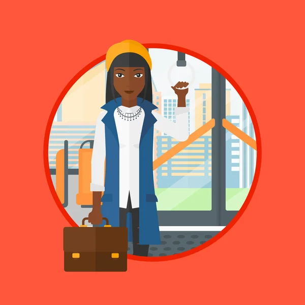 Mujer viajando en transporte público . — Vector de stock