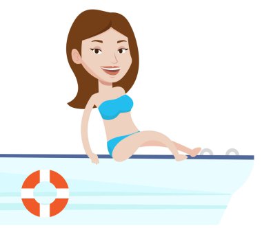 Mutlu kadın yelkenli üzerinde bronzlaşma.