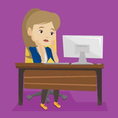 Ofiste çalışan yorgun üzgün.