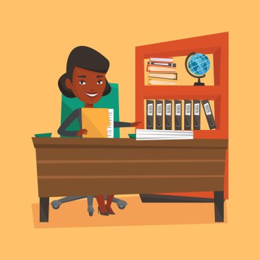 Ofis çalışanı belgeleriyle çalışma.