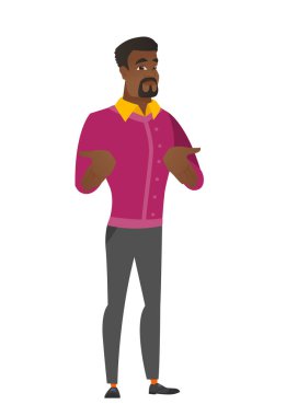 Omuzlarında shrugging Afrika karışık iş adamı