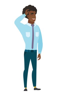 Gülen genç beyaz ofis çalışanı.