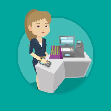 Kablosuz akıllı saati olan ödeme kadın.