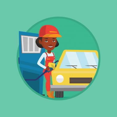 Alt araba yakıta dolduruyor.