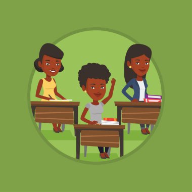 Öğrenci el bir cevap için sınıf yetiştirme.