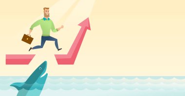 Köpekbalığı ile okyanus üstünden atlayarak iş kadını.