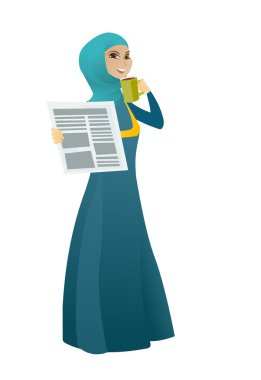 kahve içme ve gazete okuyan kadın.