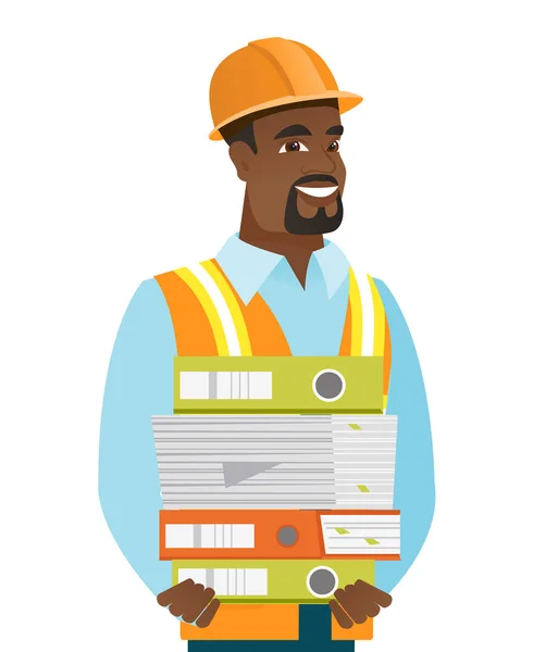 Constructor afroamericano sosteniendo pila de carpetas . — Vector de stock