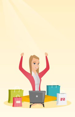 Online alışveriş için dizüstü bilgisayar kullanan beyaz kadın.