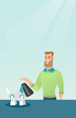 Beyaz delikanlı robot köpekle oynamayı.