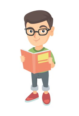 Küçük beyaz öğrenci kitap okuma.
