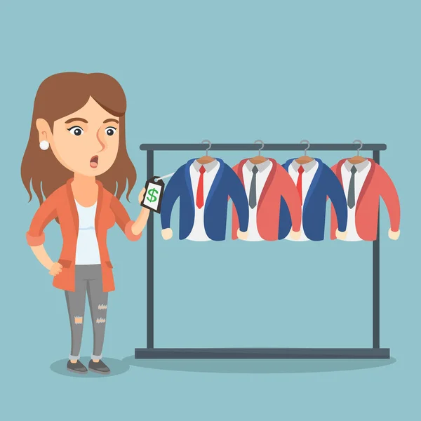 Femme choquée par une étiquette de prix dans un magasin de vêtements . — Image vectorielle