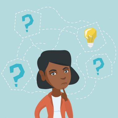 Genç kadın iş için yeni fikir düşünüyorum.