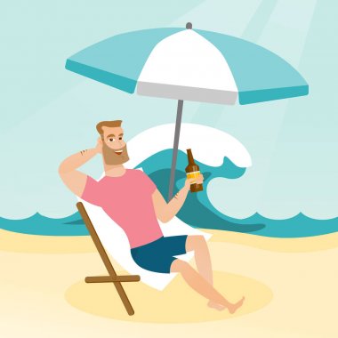 Beyaz delikanlı şezlong üzerinde rahatlatıcı.