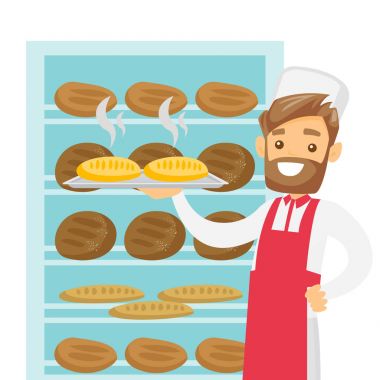 Beyaz beyaz baker ekmek ile tepsi tutarak.