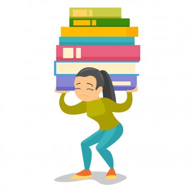 Ağır bir yığın kitap taşıyan üniversite öğrencisi.