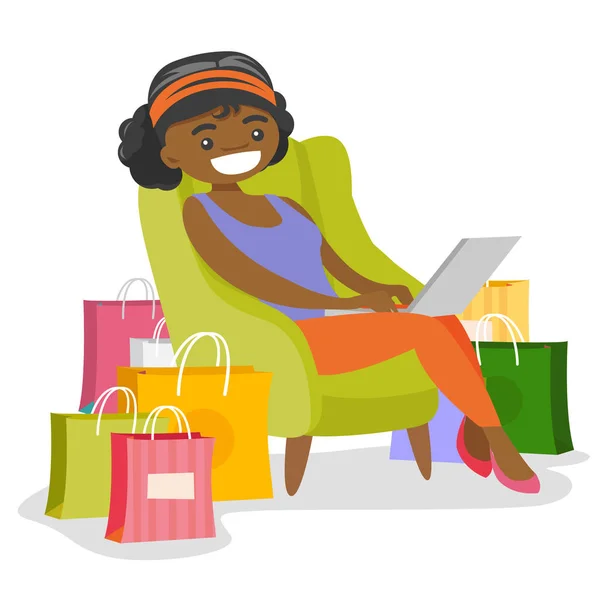 Mulher africana usando laptop para compras online . — Vetor de Stock