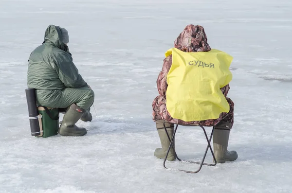 Rusland Winter Hengelsport Ijsvissen Competitie Vissen Baars Visserij Vak Vissen — Stockfoto