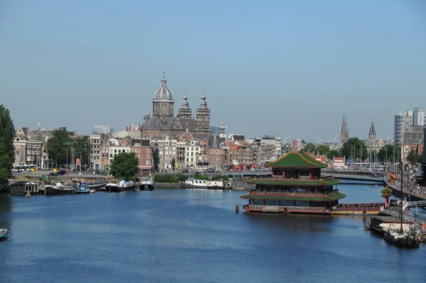 Historisch gebouw uit Europese steden — Stockfoto