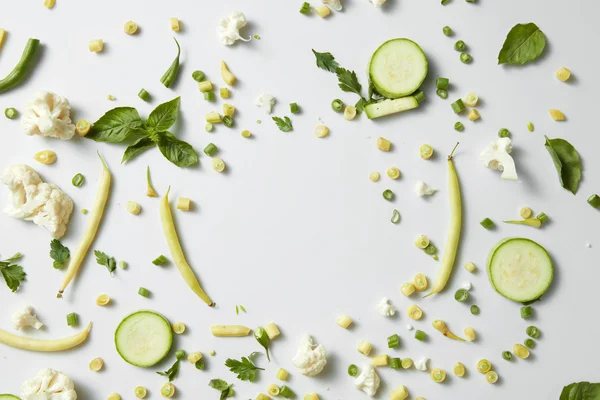 Tuore vihreä salaatti — kuvapankkivalokuva