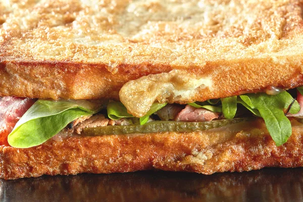 Grillezett sonkás szendvics — Stock Fotó