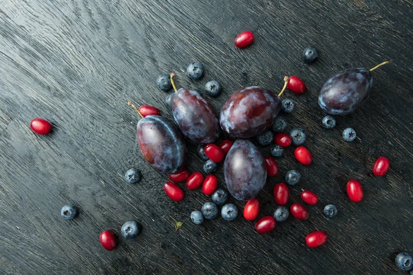 堆的美味的成熟浆果 — 图库照片