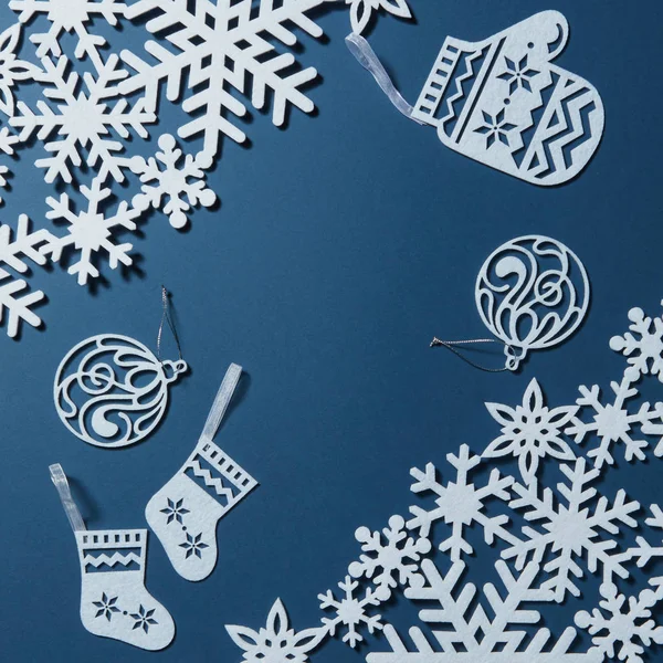 青のクリスマスの装飾 — ストック写真