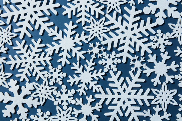 Światło niebieskie płatki śniegu — Zdjęcie stockowe