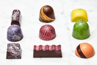 çeşitli çikolata şekerleme