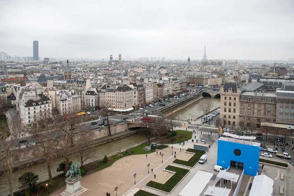 Kilátás nyílik a Szajna és az Eiffel-torony — Stock Fotó