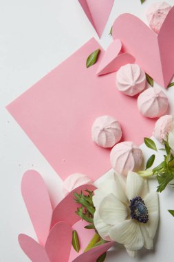 Sevgililer Günü kompozisyonu