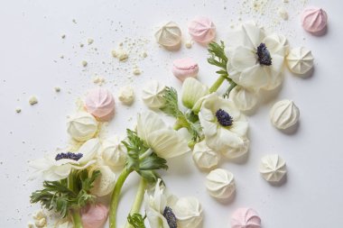 Sevgililer Günü kompozisyonu