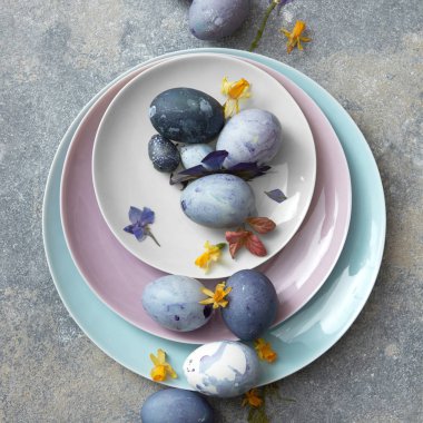 Mavi Paskalya yumurtaları