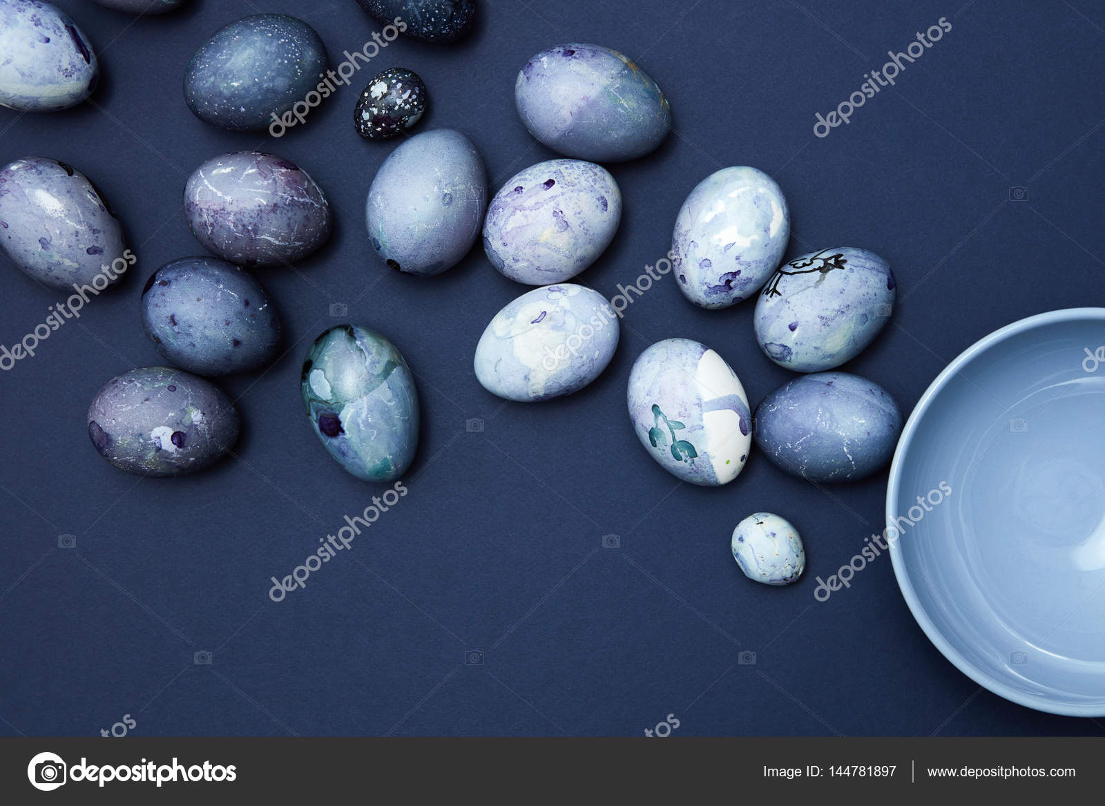 easter egg plate