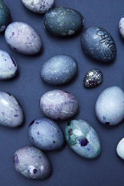 Ovos de Páscoa de cor azul — Fotografia de Stock