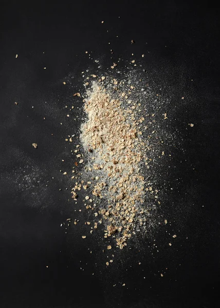Posypane mąką i płatków owsianych — Zdjęcie stockowe