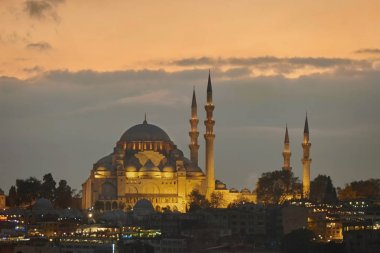 antika mimarisini şaşırtıcı: Sultanahmet Camii, günbatımı, Istanbul, Türkiye 
