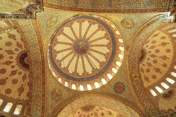 Istanbul Turquía Septiembre 2017 Vista Interior Cúpula Mezquita Azul Estambul — Foto de Stock
