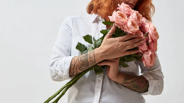 Red Haired Young Woman Sniffing Bouquet Pink Ranunculus Flowers Concept — Stock Photo, Image