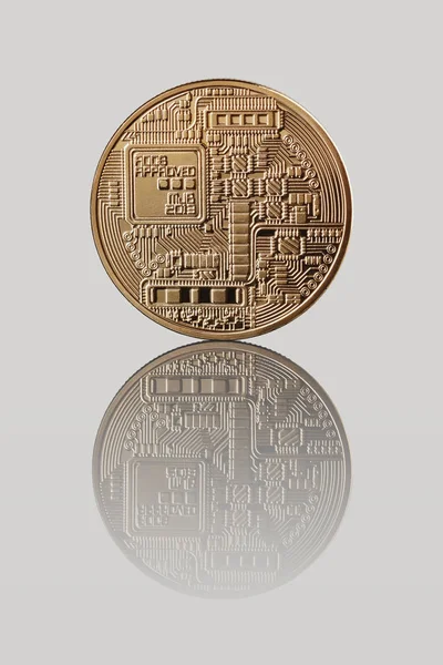 Πίσω Όψη Του Νομίσματος Bitcoin Γκρίζο Φόντο Κρυπτονόμισμα Και Blockchain — Φωτογραφία Αρχείου