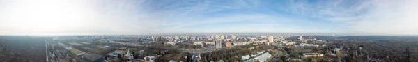 近代的な高層ビル 劇的な空雲日の出 ウクライナ キエフ市の空撮 — ストック写真