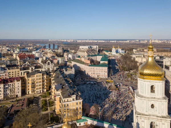 聖ソフィア大聖堂とベル タワー キエフ ウクライナの有名なシンボルの美しい景色 — ストック写真