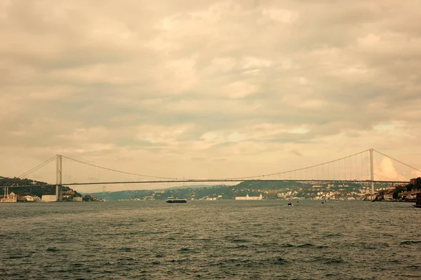 Gyönyörű Kilátás Nyílik Boszporusz Hídra City Isztambul Törökország — Stock Fotó