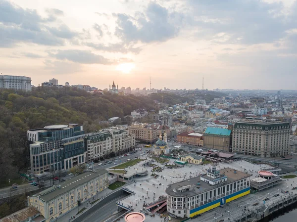 Vista Panoramica Del Quartiere Storico Kiev Podol Stazione Fluviale Naberezhno — Foto Stock