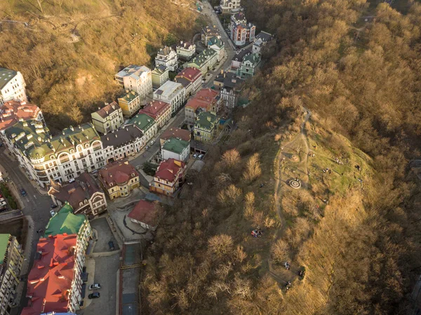 ポドール地区 Vozdvizhenka ドニプロ川 未完の Podolsky 橋の空中写真 — ストック写真