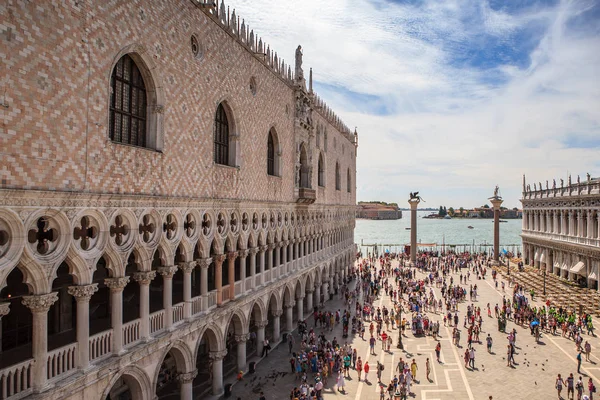 Obrázek Nejnavštěvovanějšího Nejznámějšího Náměstí Benátkách San Marco Náměstí Katedrály San — Stock fotografie