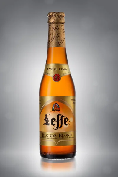 Ukraine Kyiv Avril 2013 Leffe Beer Blond Bottle Est Une — Photo