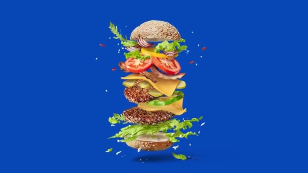 Інгредієнти Сирного Гамбургера Гамбургер Або Бутерброд Сиром Помідорами Яловичиною Відео — стокове відео